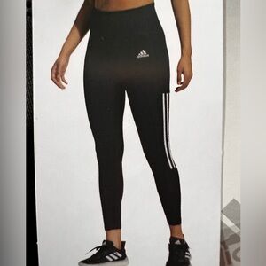 NEW Adidas Women 3 Stripes Tight Fit Legging - Size M